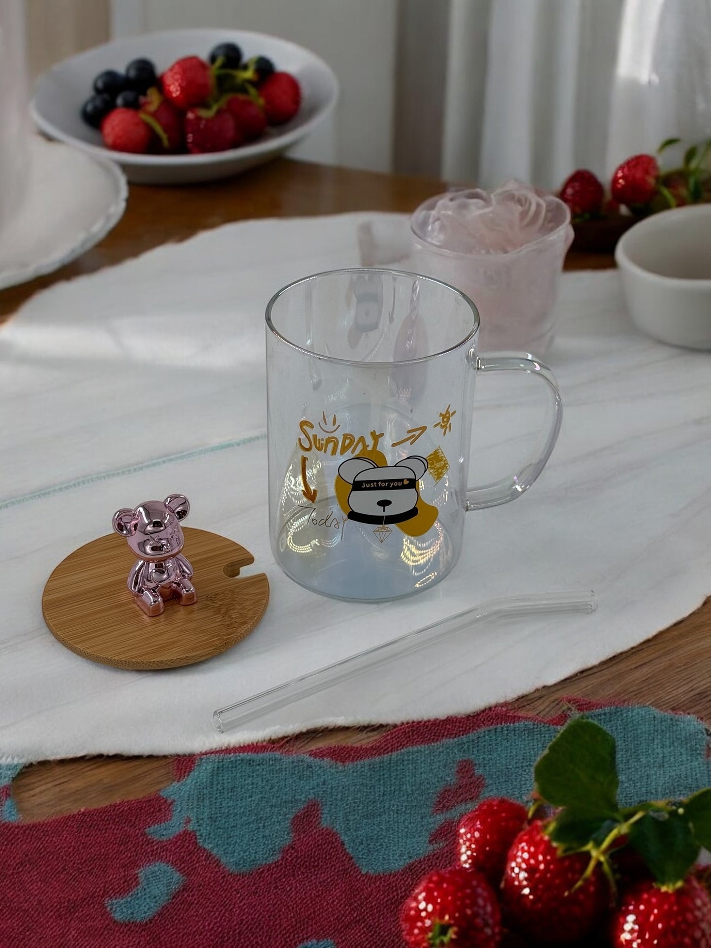 Ayıcık Figürlü Ahşap Kapaklı Cam Kupa 2-406