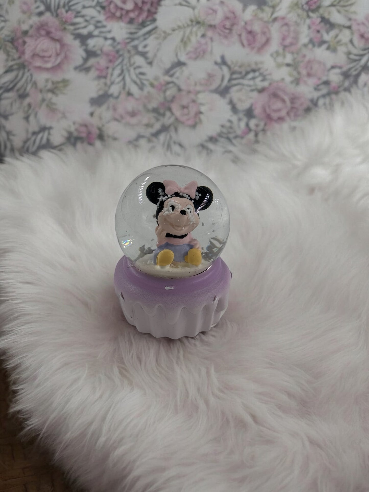 Minnie Mouse Mini Kar Küresi 8-153