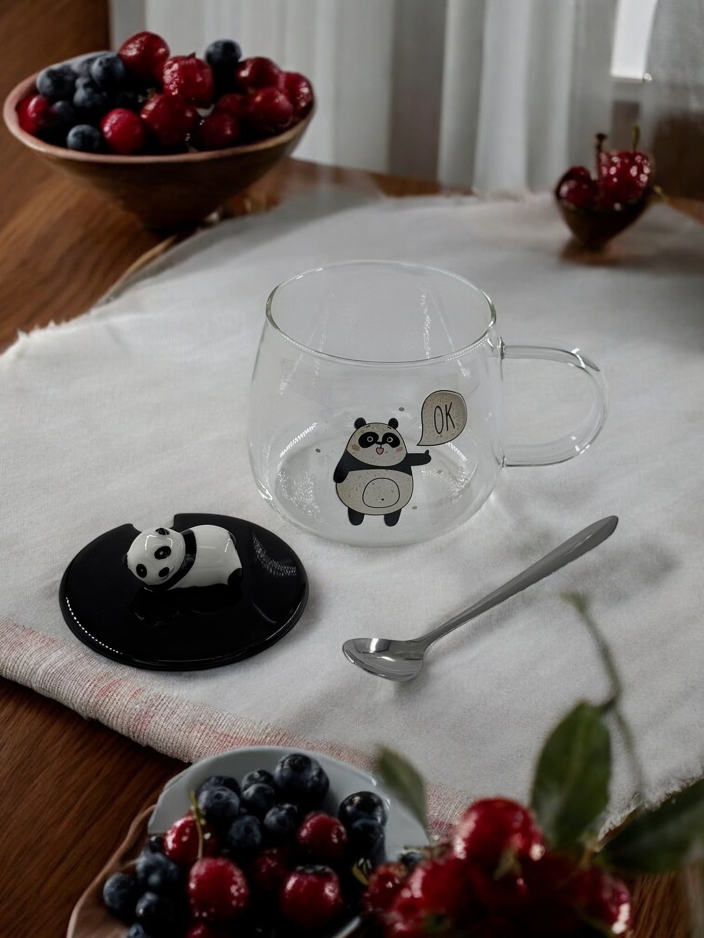 Panda Tasaralımlı Porselen Kapaklı Cam kupa 2-421