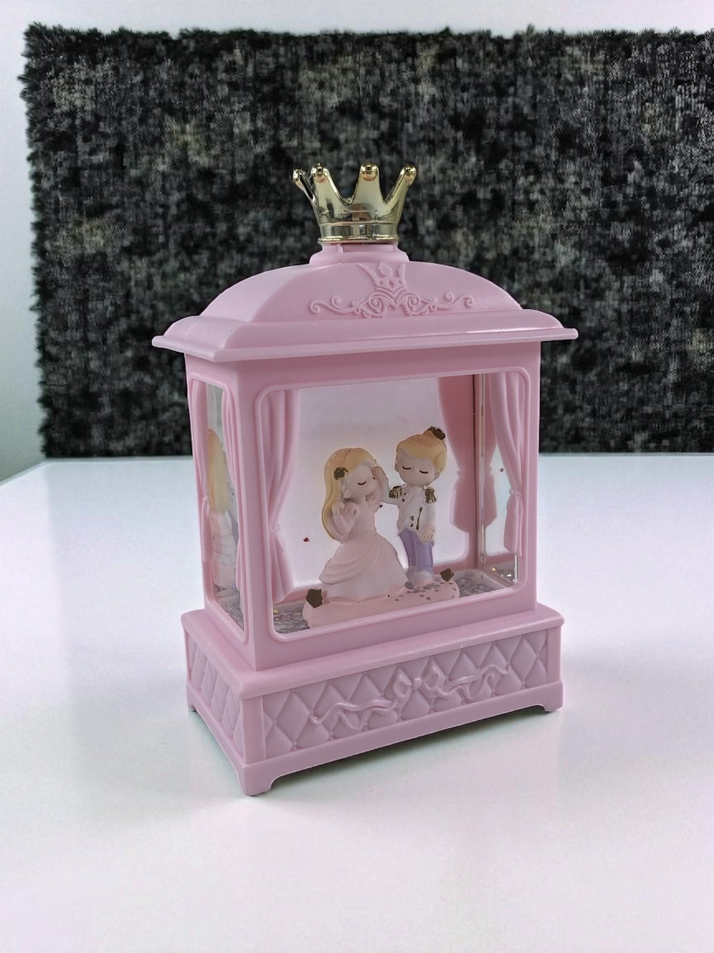 Sevgili Temalı Işıklı Simli Pls. Fanus