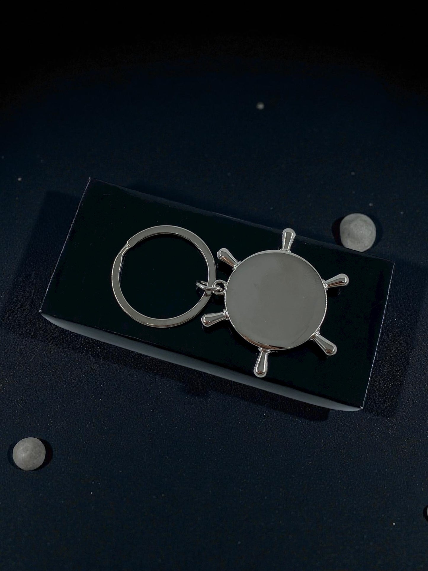 Metal Gemi Dümeni Şeklinde Pusula Anahtarlık