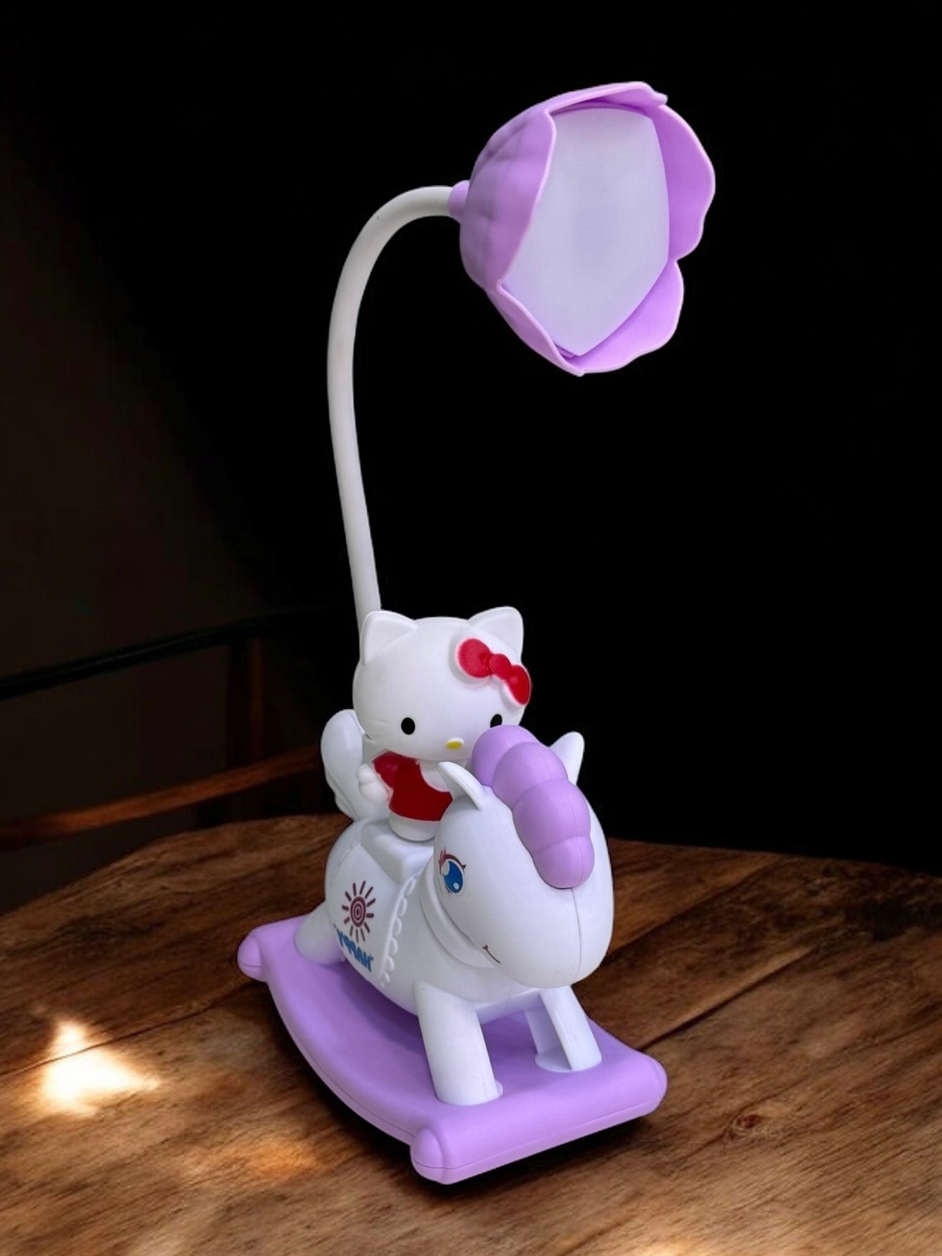 Hello Kitty Karakter Masa Lambası 2122