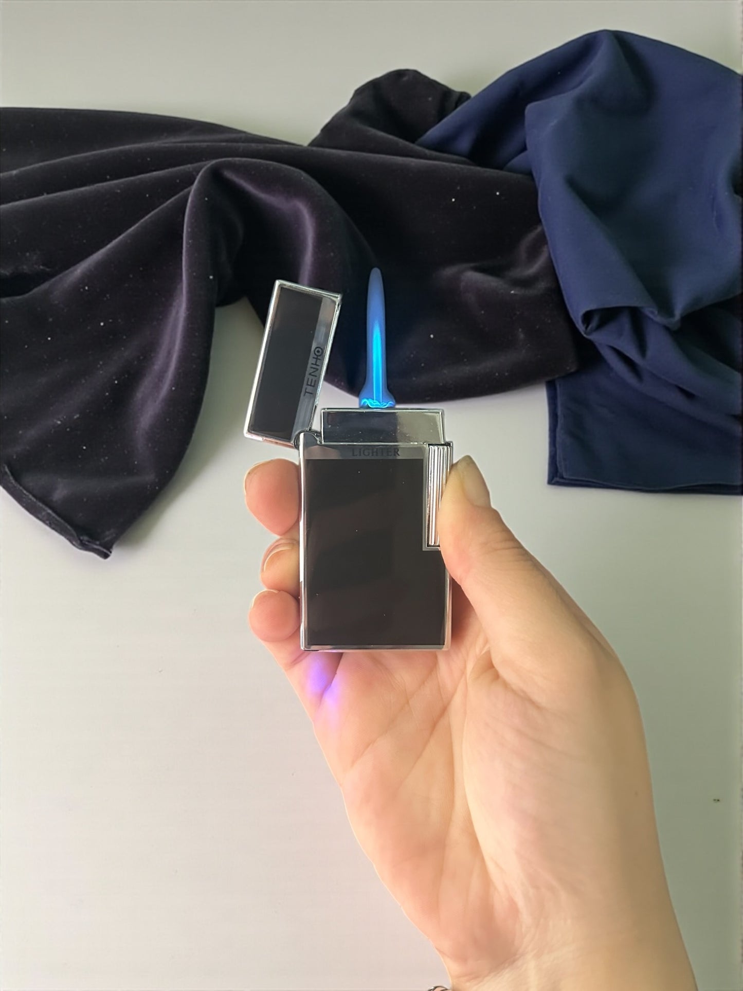 Ses Sensörlü Hem Pürmüzlü Hem Alevli Lüx Çakmak