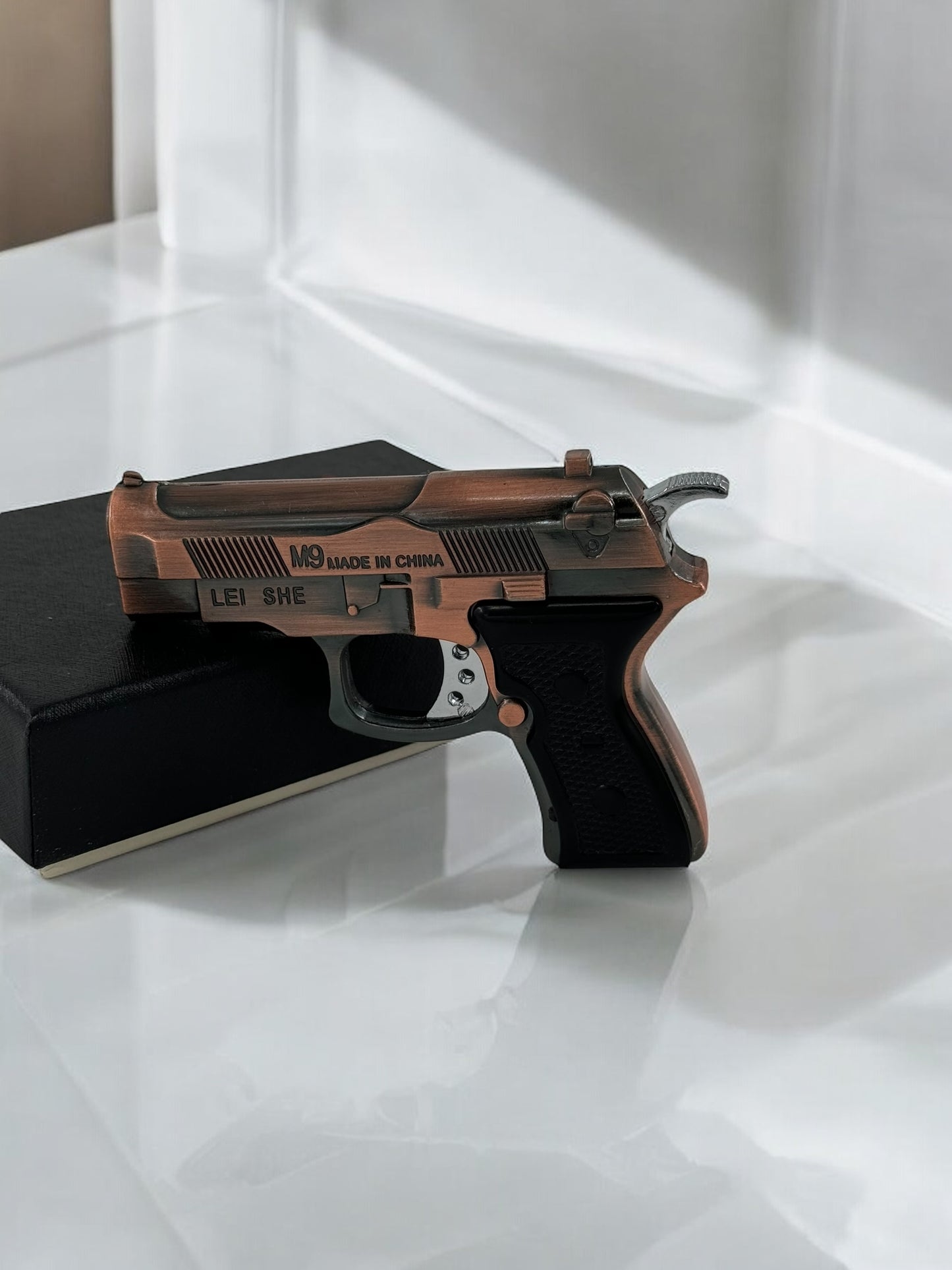 Lazerli Mini Beretta Model Tabanca Çakmak 8018