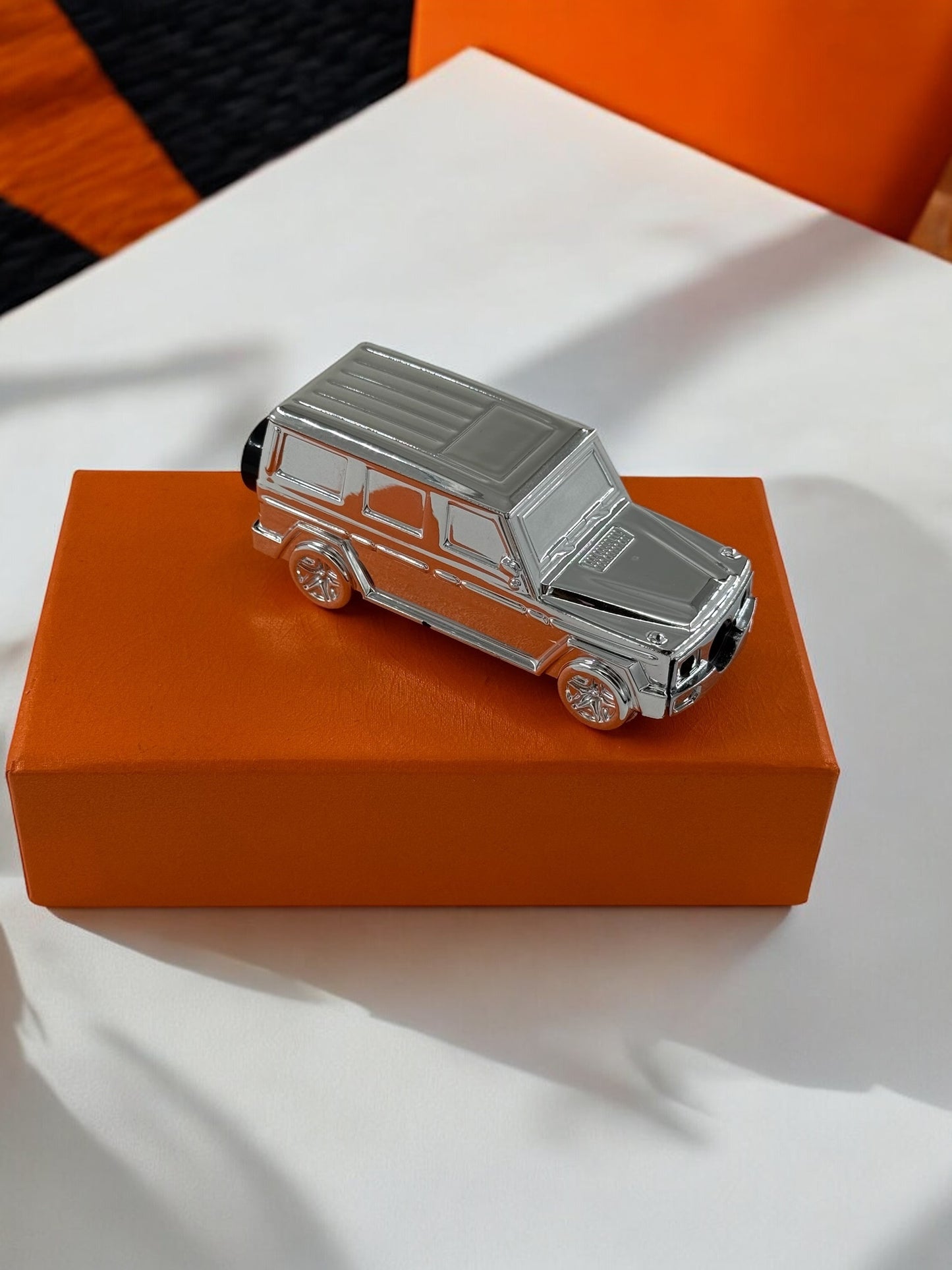 Jeep Model Gazlı Araba Çakmak 0063