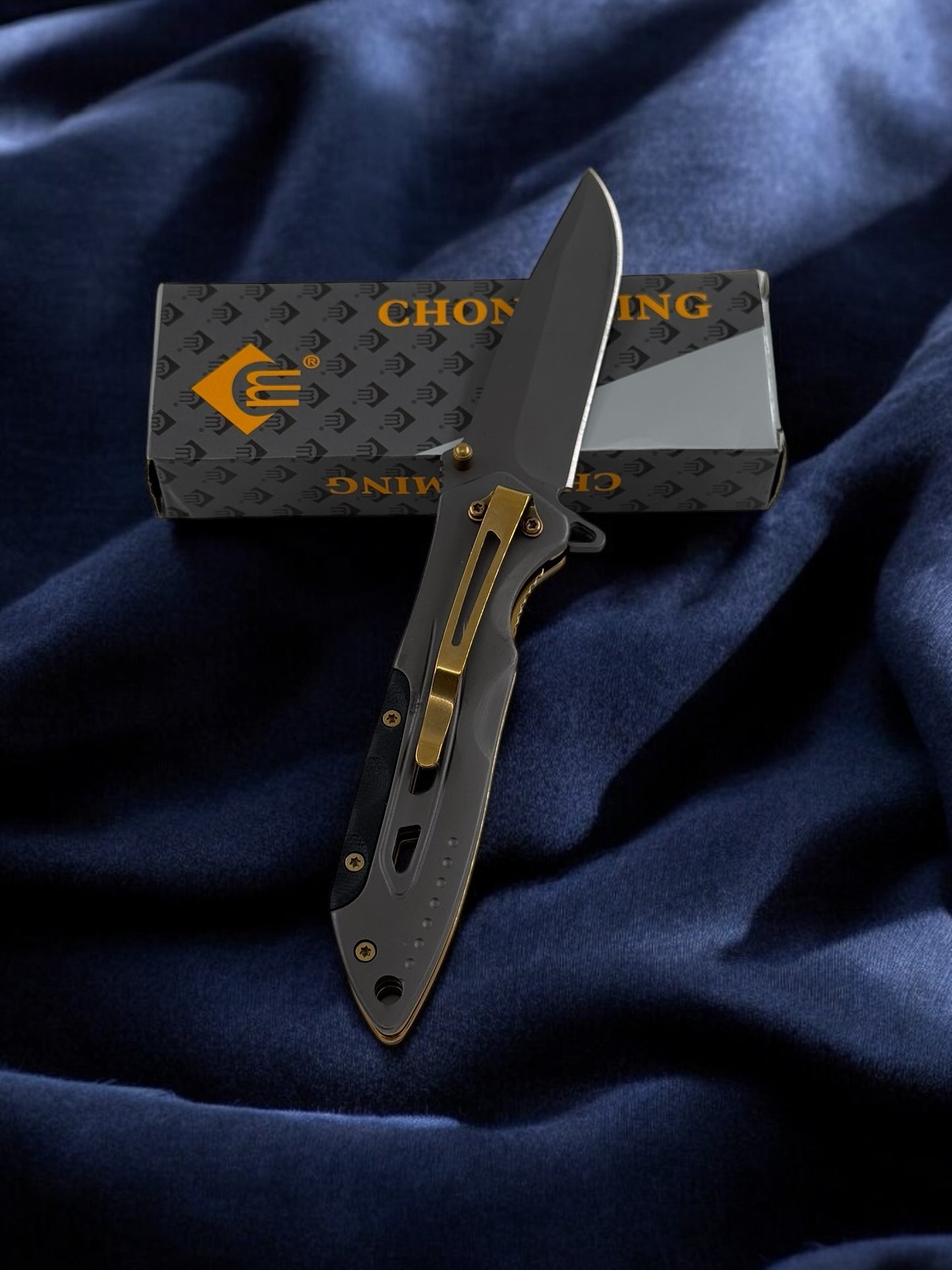 Chongming Çakı Titanyum Gold CM84