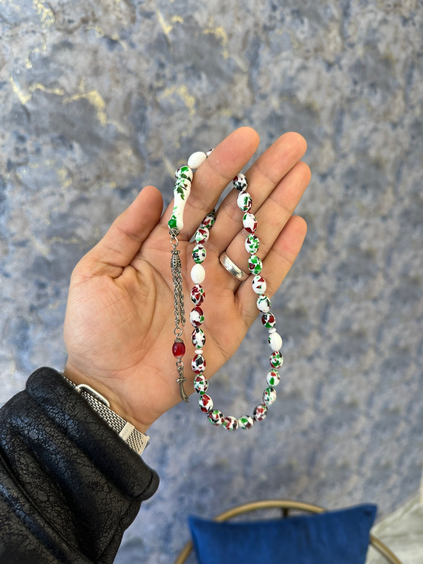 Beyaz Mozaik Desenli Sıkma Kehribar Tespih