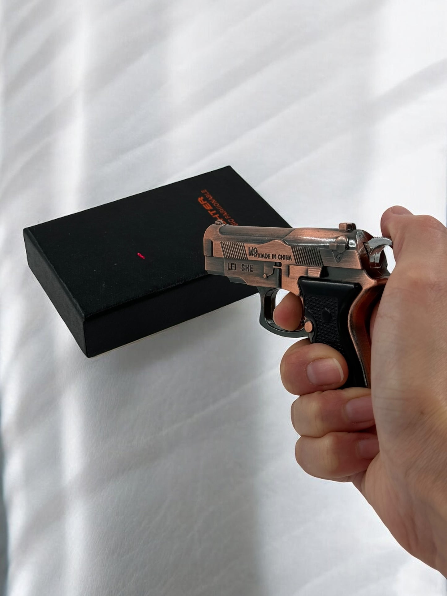 Lazerli Mini Beretta Model Tabanca Çakmak 8018