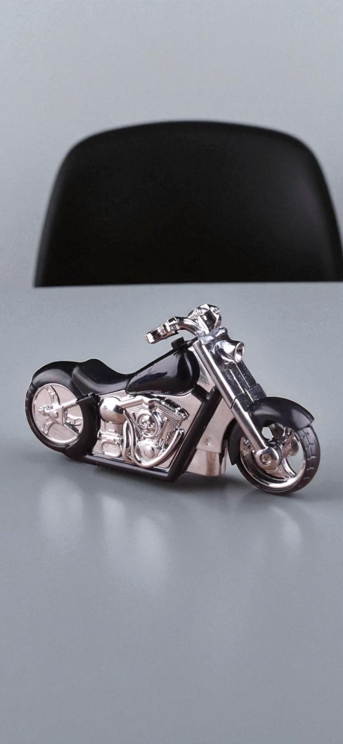 Chopper Motosiklet Şeklinde Gazlı Çakmak 0600