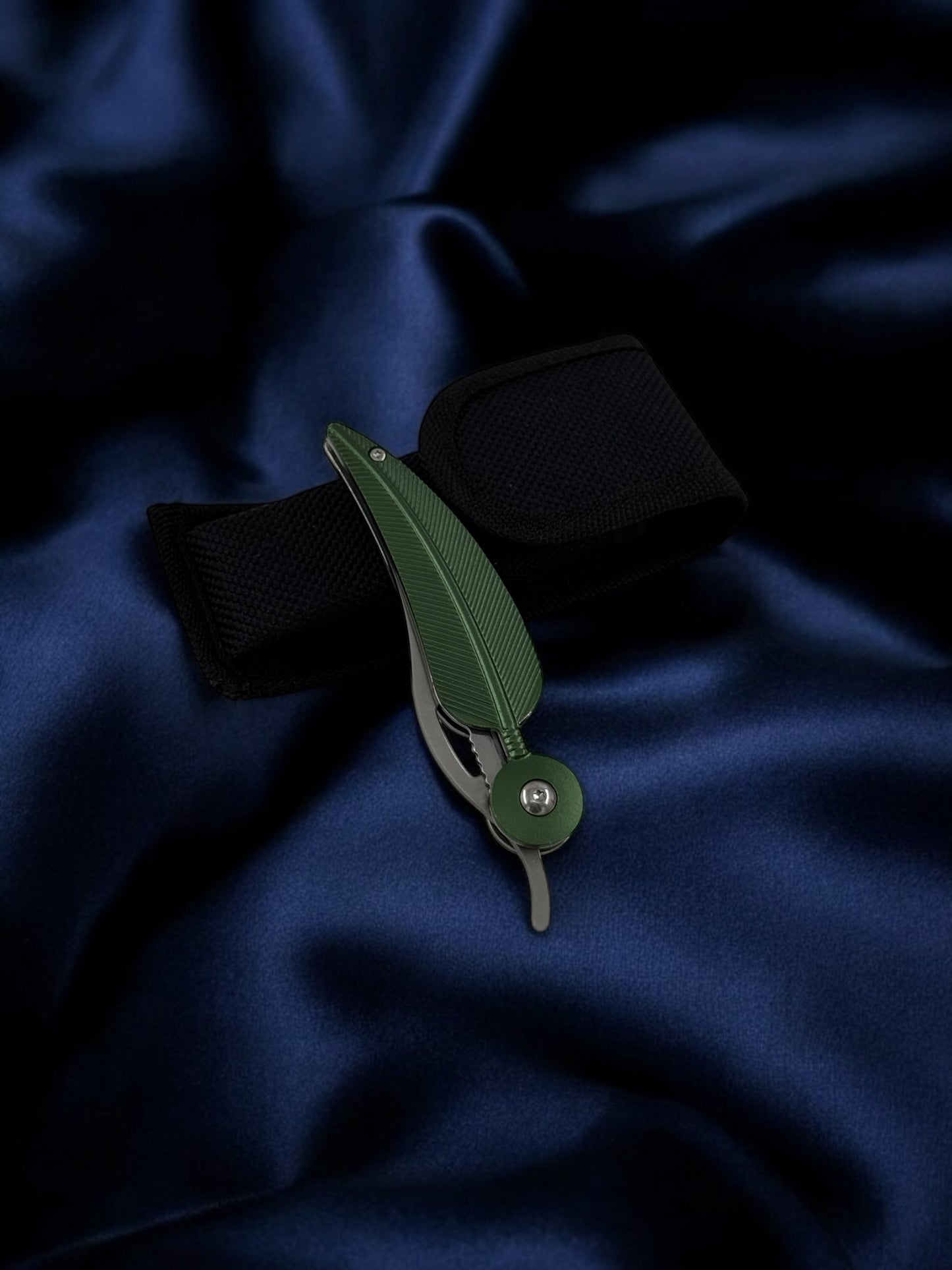 Crkt Yaprak Model Çakı 7908