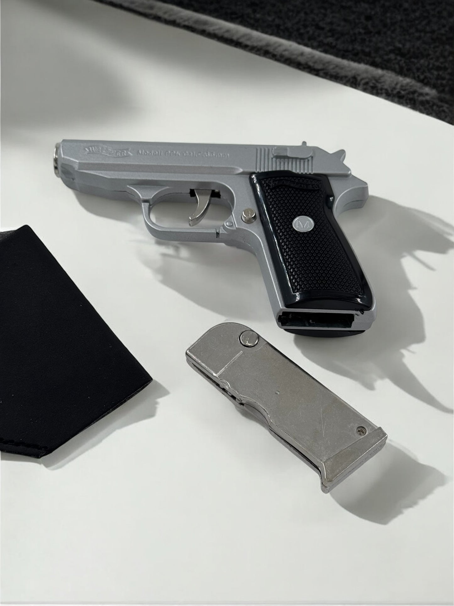 Walther Çakılı Metal Tabanca Modeli Kılıflı Kutusunda 7677