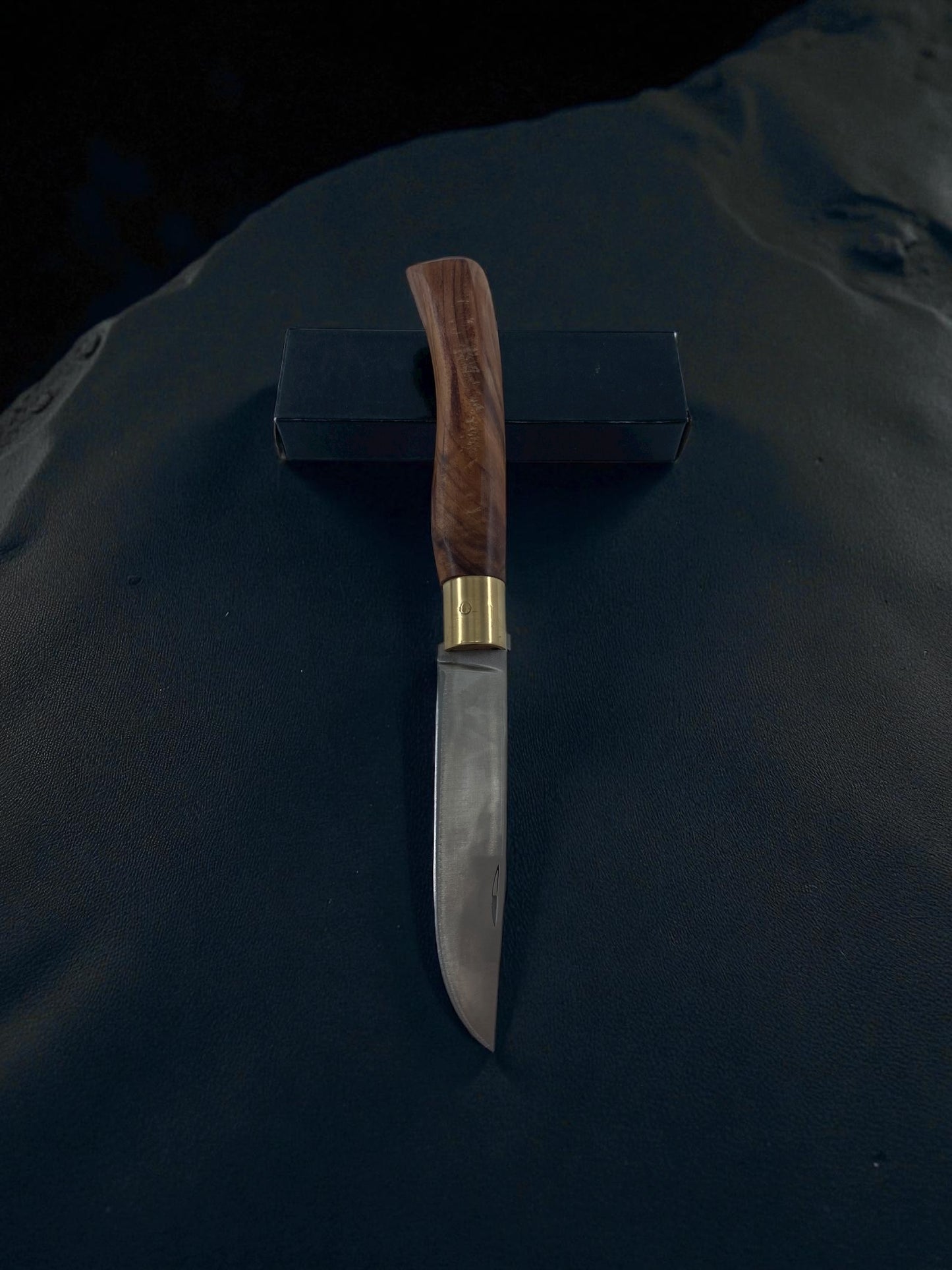 Ceviz Saplı Paslanmaz Çelik Av Bıçağı