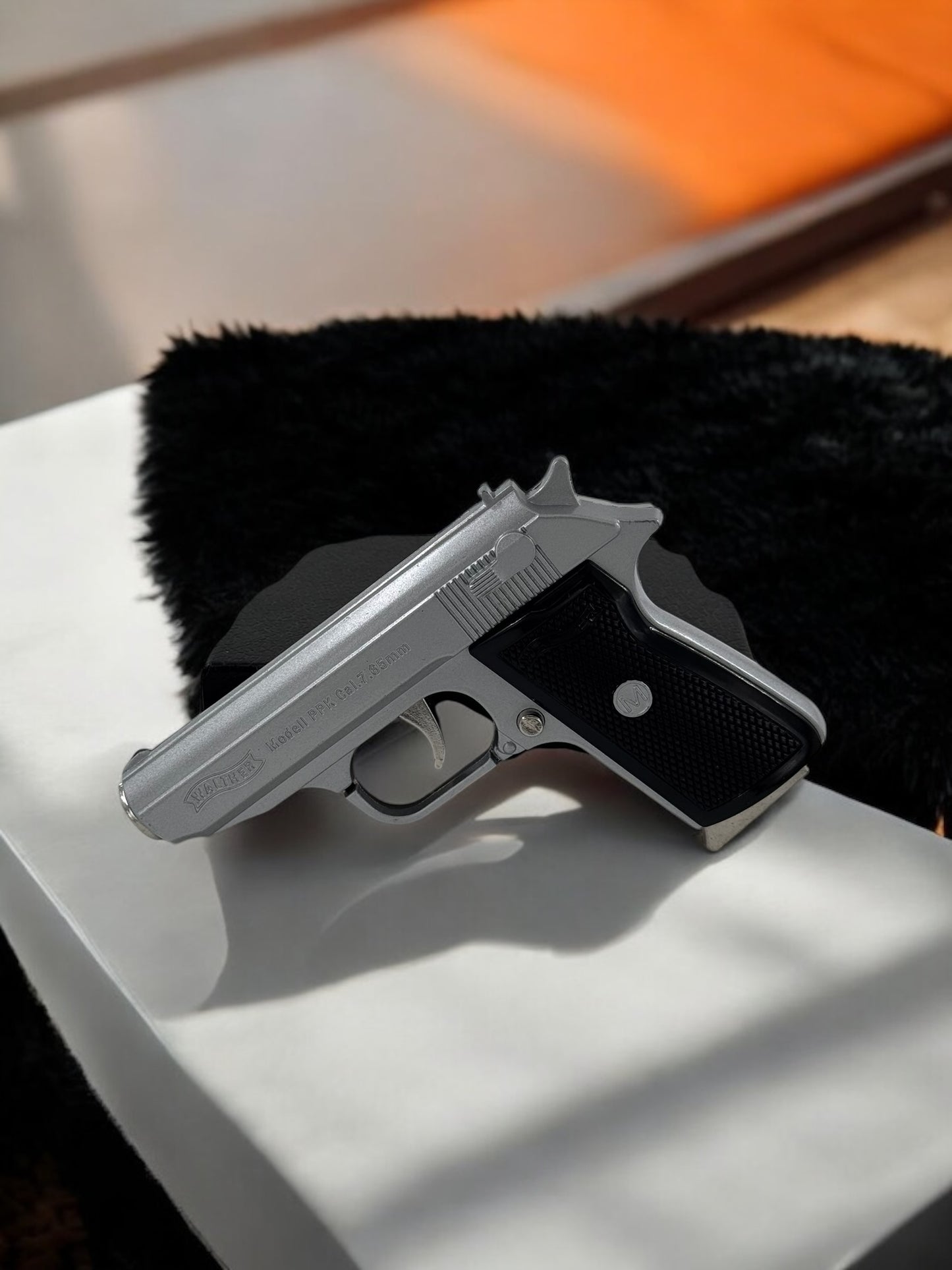 Walther Çakılı Metal Tabanca Modeli Kılıflı Kutusunda 7677