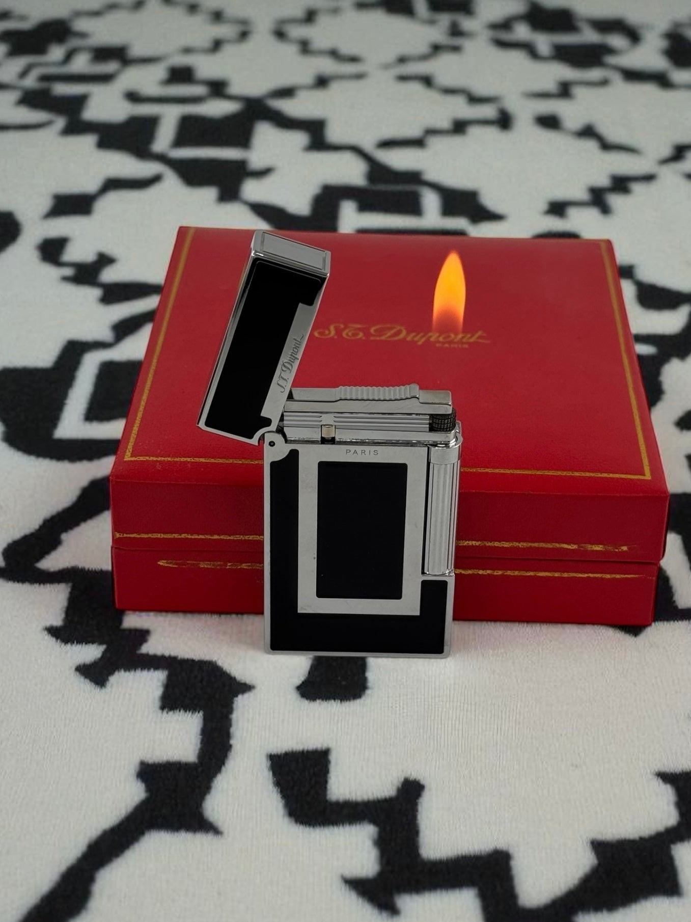 Derui Lux Siyah Gümüş Gazlı Çakmak 1312