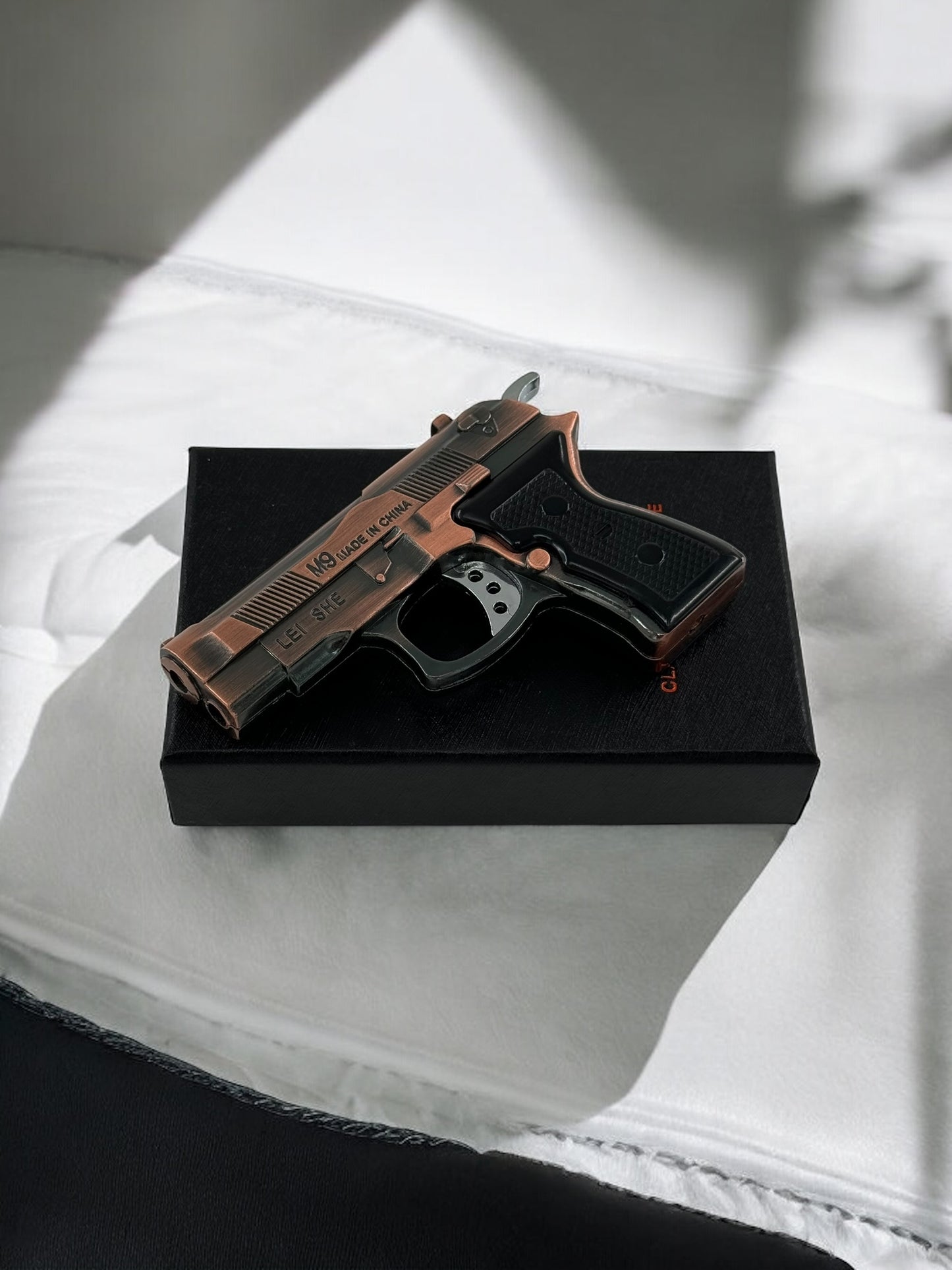 Lazerli Mini Beretta Model Tabanca Çakmak 8018