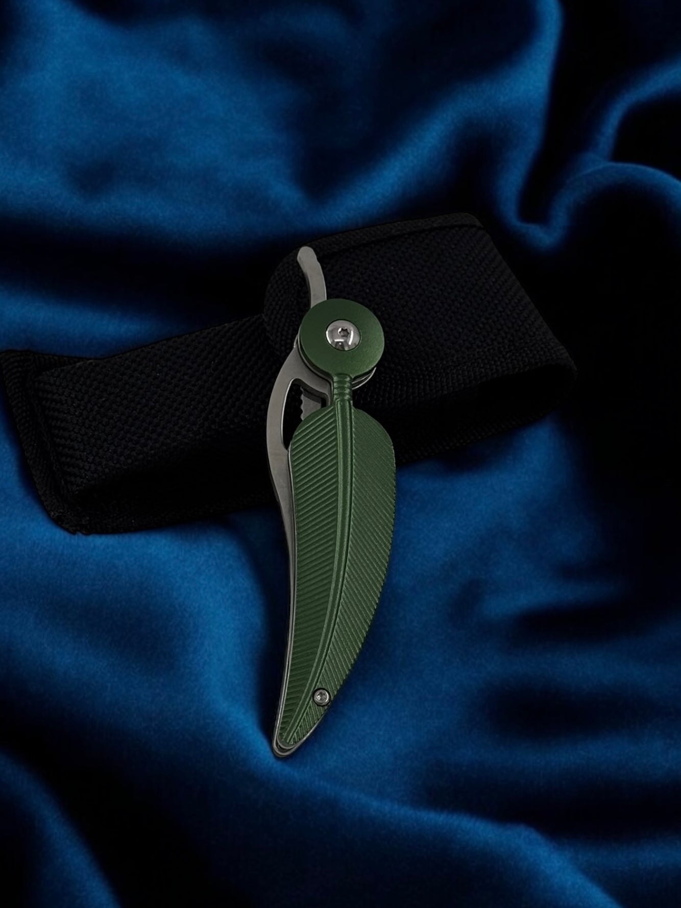 Crkt Yaprak Model Çakı 7908