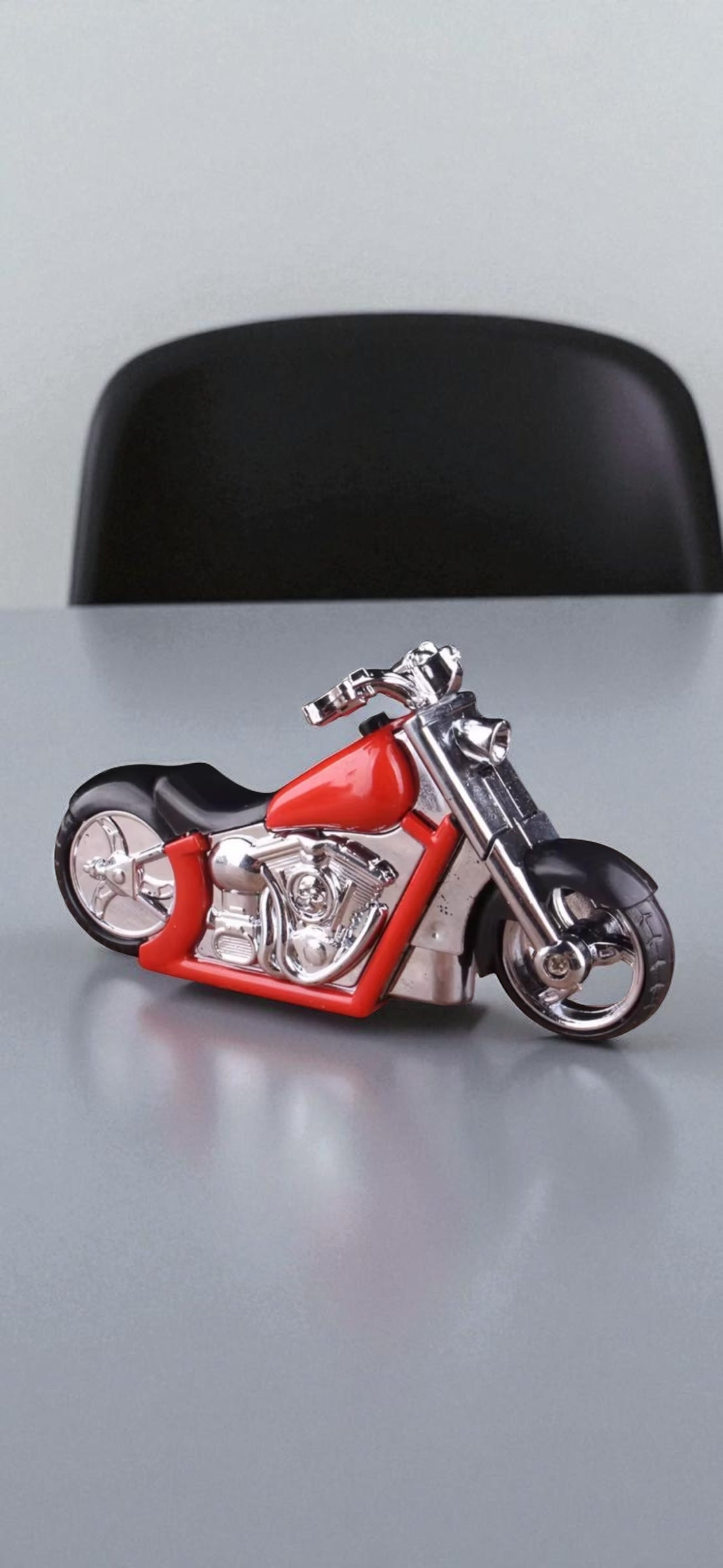 Chopper Motosiklet Şeklinde Gazlı Çakmak 0600