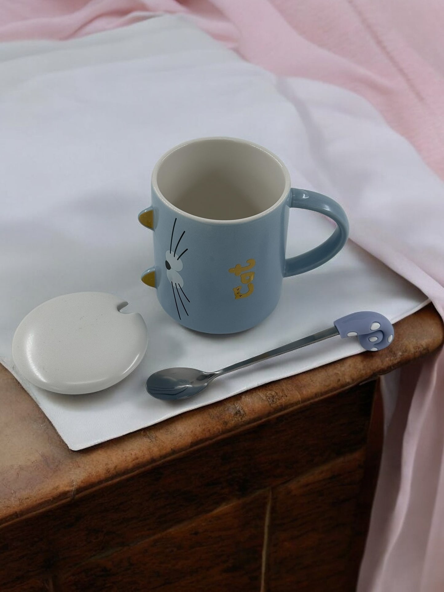 Kulaklı Kedi Temalı Kupa Bardak 2-325