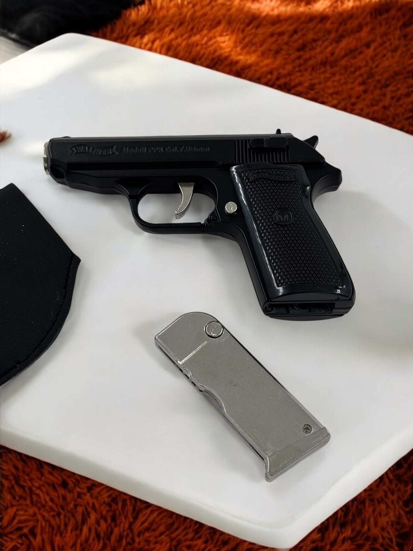 Walther Çakılı Metal Tabanca Modeli Kılıflı Kutusunda 7677