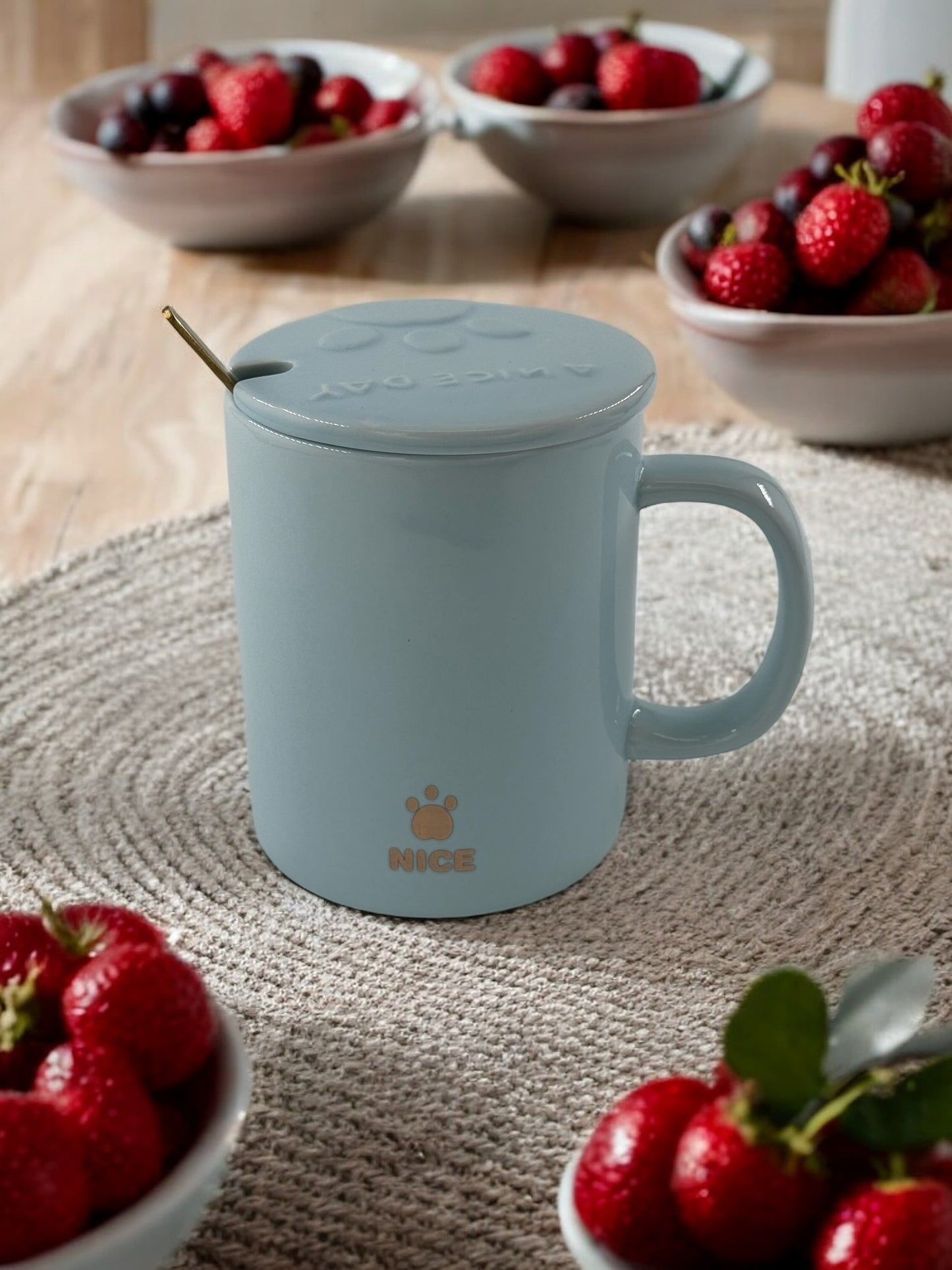 Panda Kabartmalı Porselen Kupa 2-343