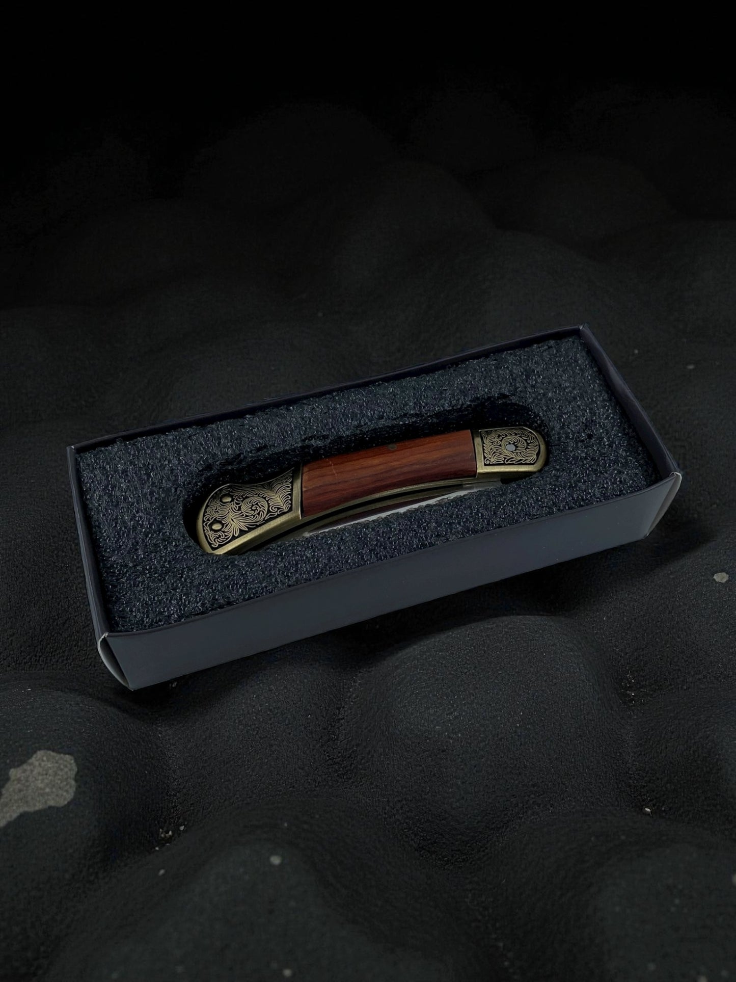 İşlemeli Klasik Ahşap Çakı