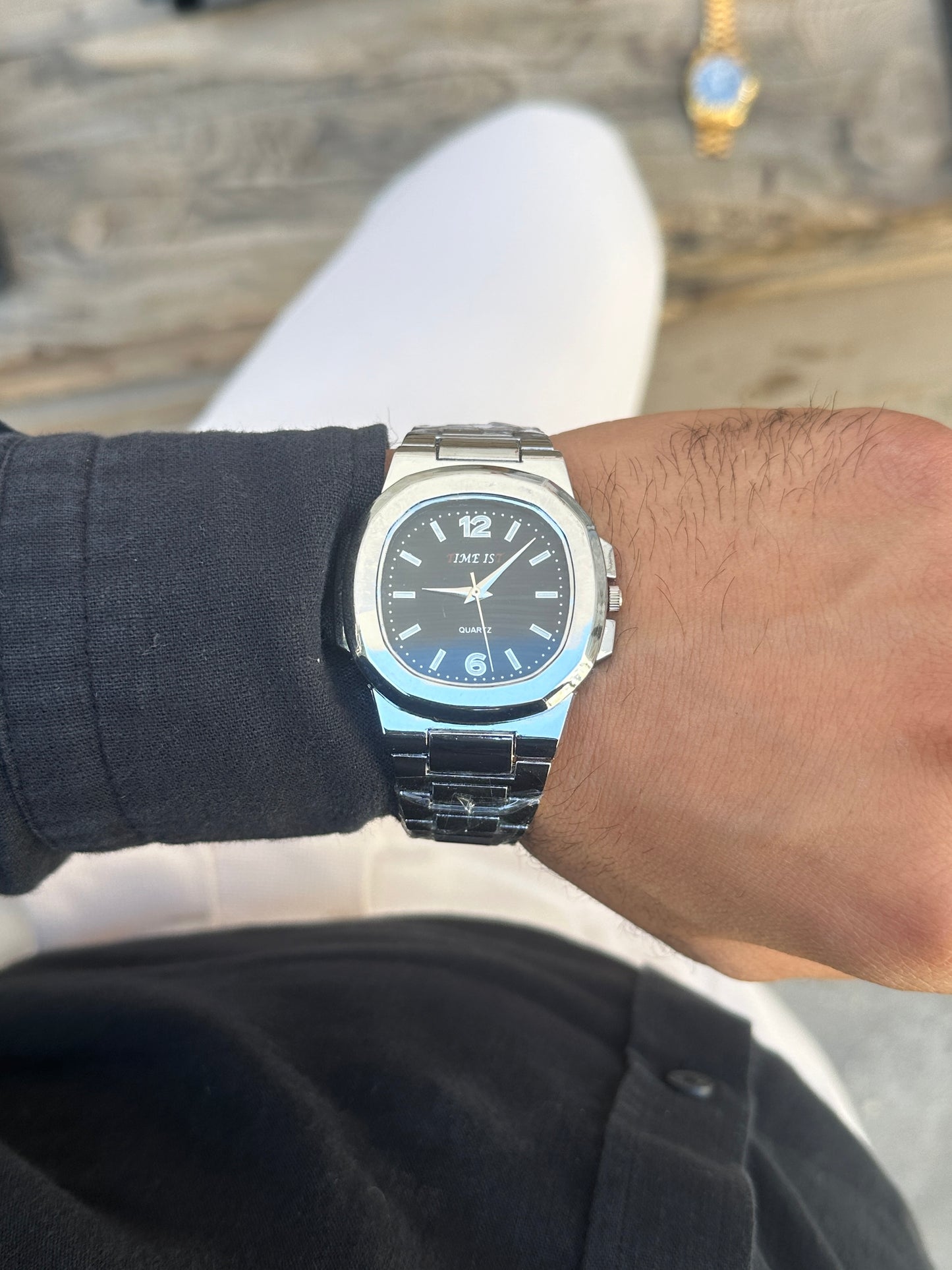 Lux Kordona İsim Yazılabilir Erkek Çakmaklı Saat Kombini Gümüş