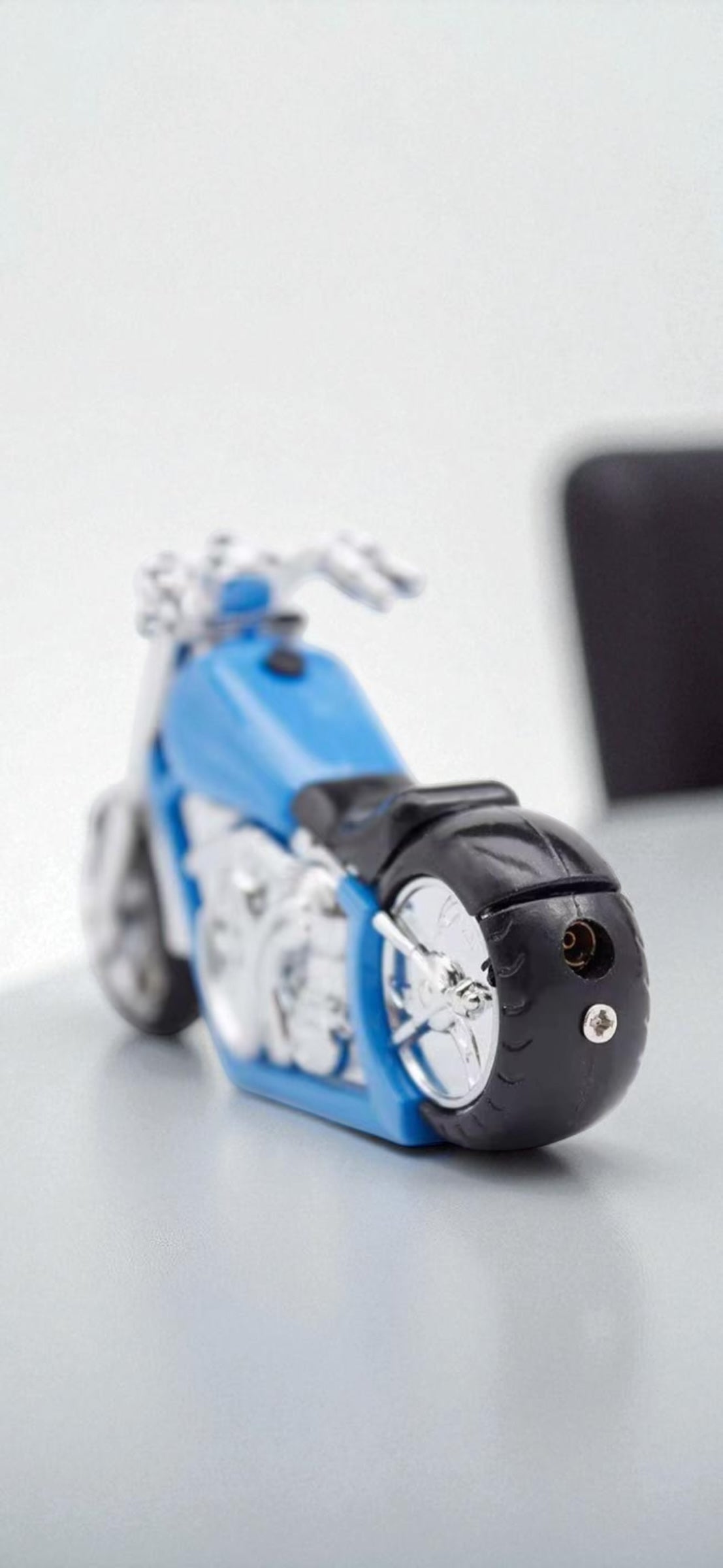 Chopper Motosiklet Şeklinde Gazlı Çakmak 0600