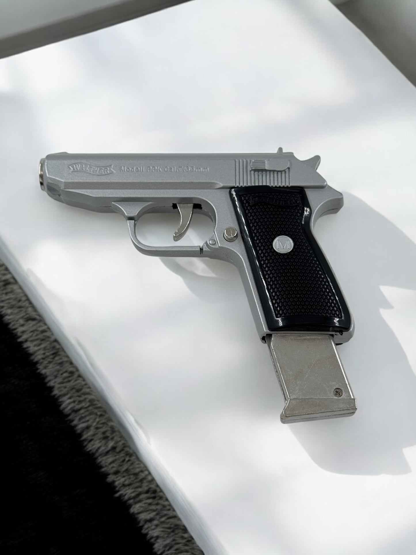Walther Çakılı Metal Tabanca Modeli Kılıflı Kutusunda 7677