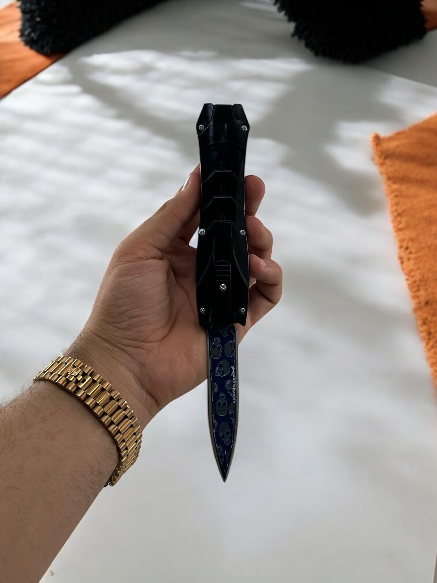 Benchmade Renkli İçten Çıkmalı Çakı 0879 Kuru Kafa