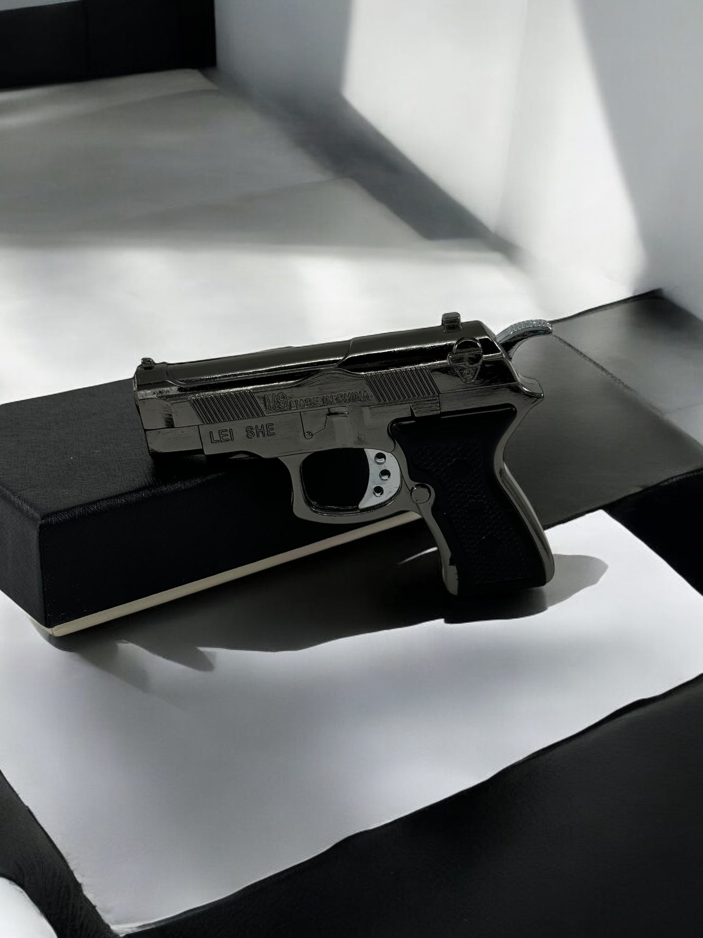 Lazerli Mini Beretta Model Tabanca Çakmak 8018