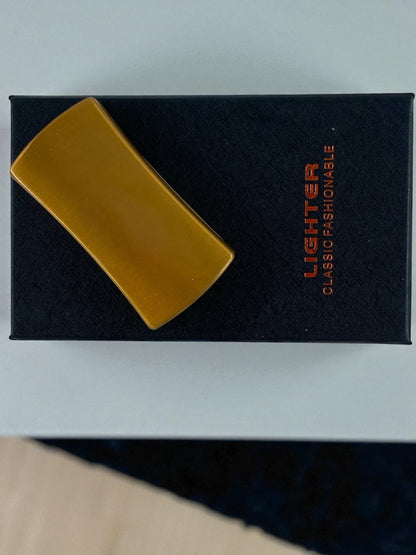 Bmw Model Deri İşlemeli Çakmak