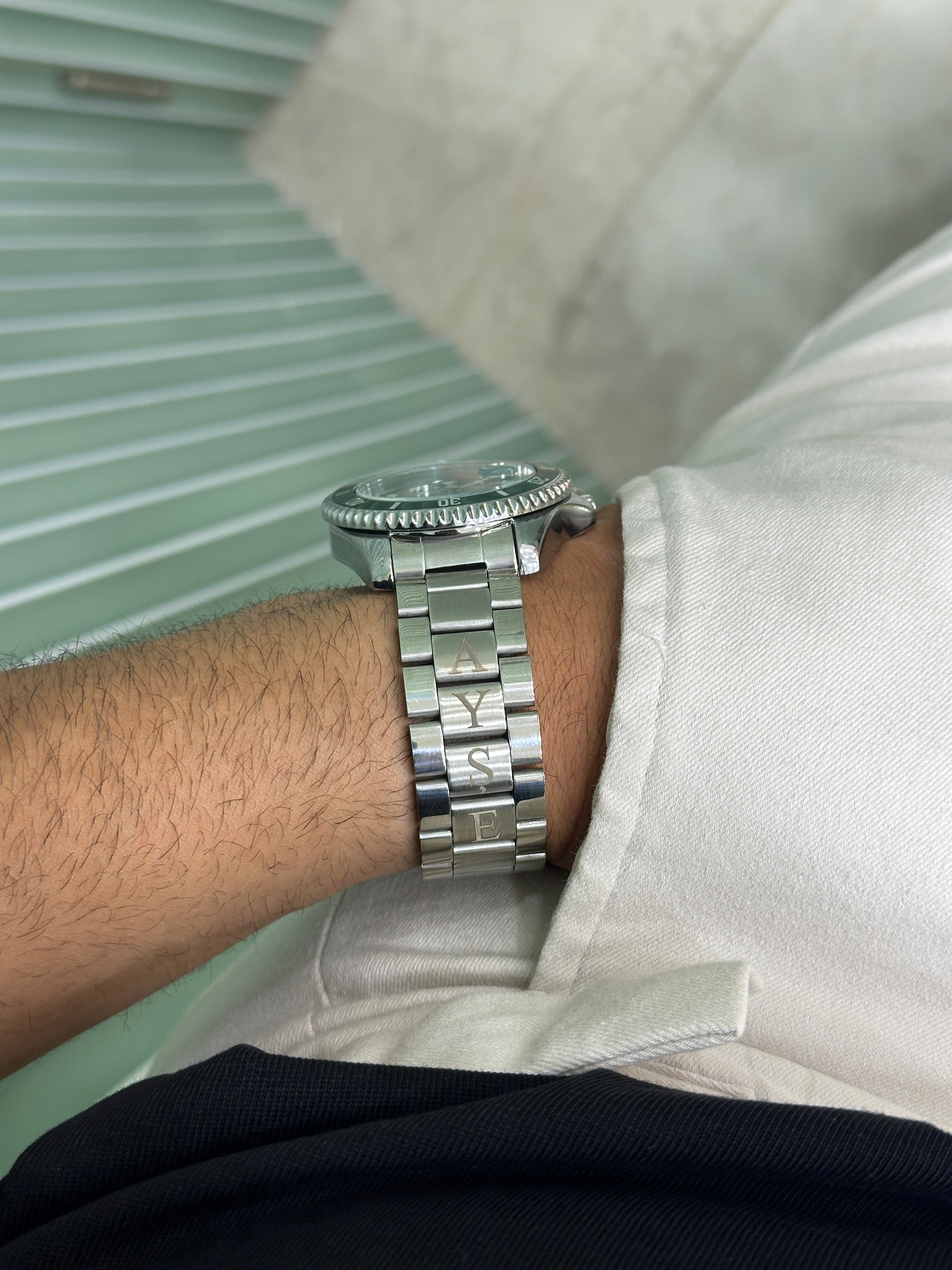 Kişiye Özel Kordonu İsim Yazılır Çelik Saat 0905