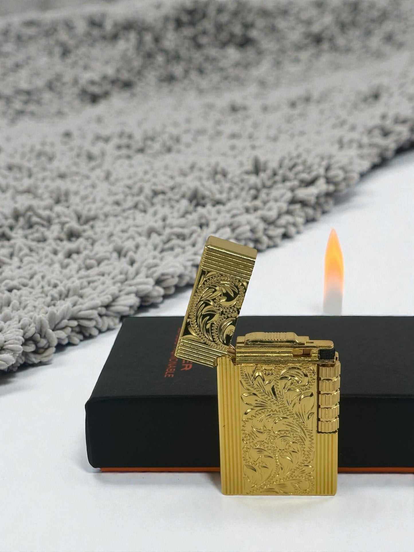 Lüx Kabartmalı Dupont Model Metal Çakmak