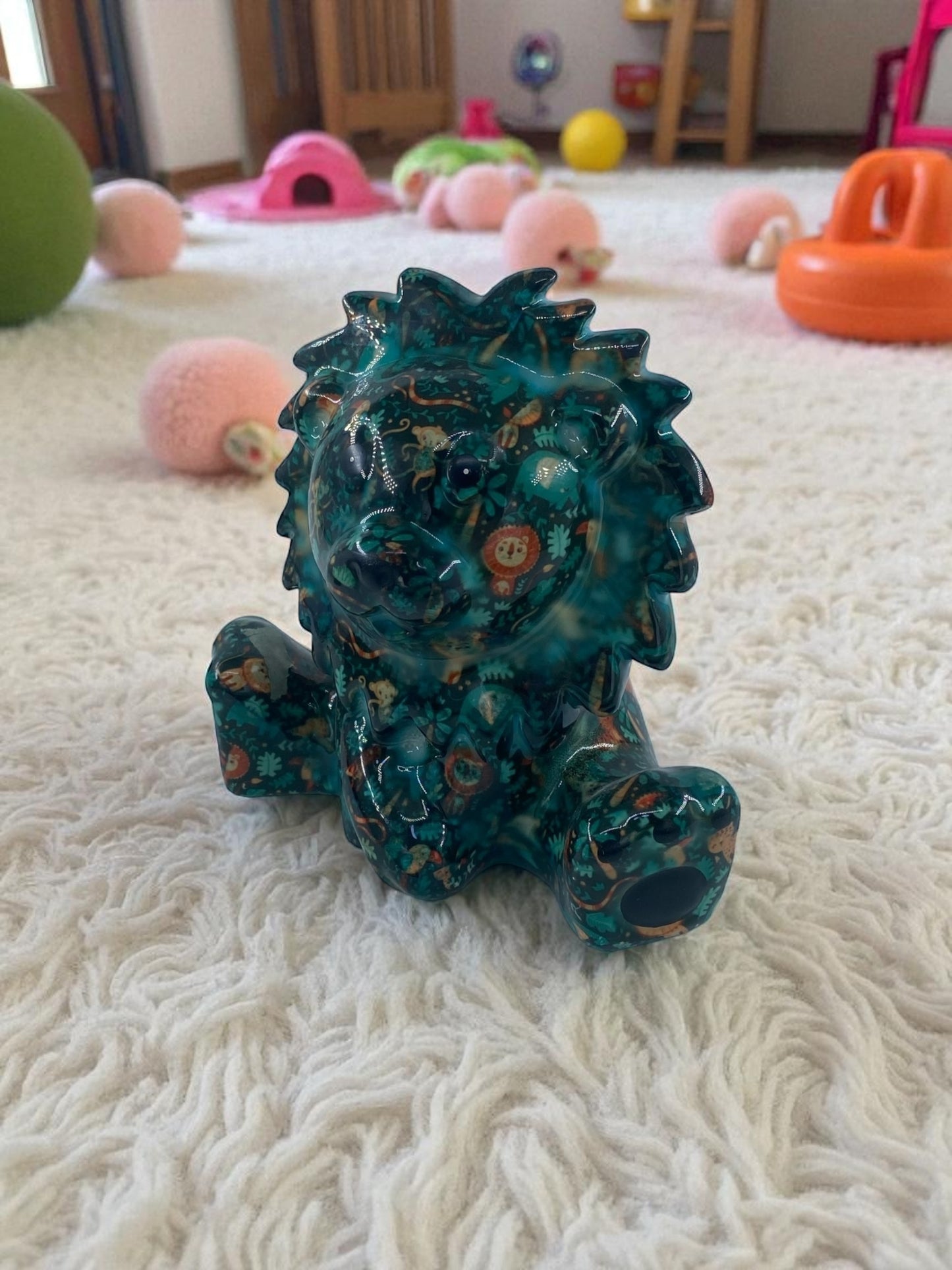 Seramik Renkli Sevimli Aslan Biblo