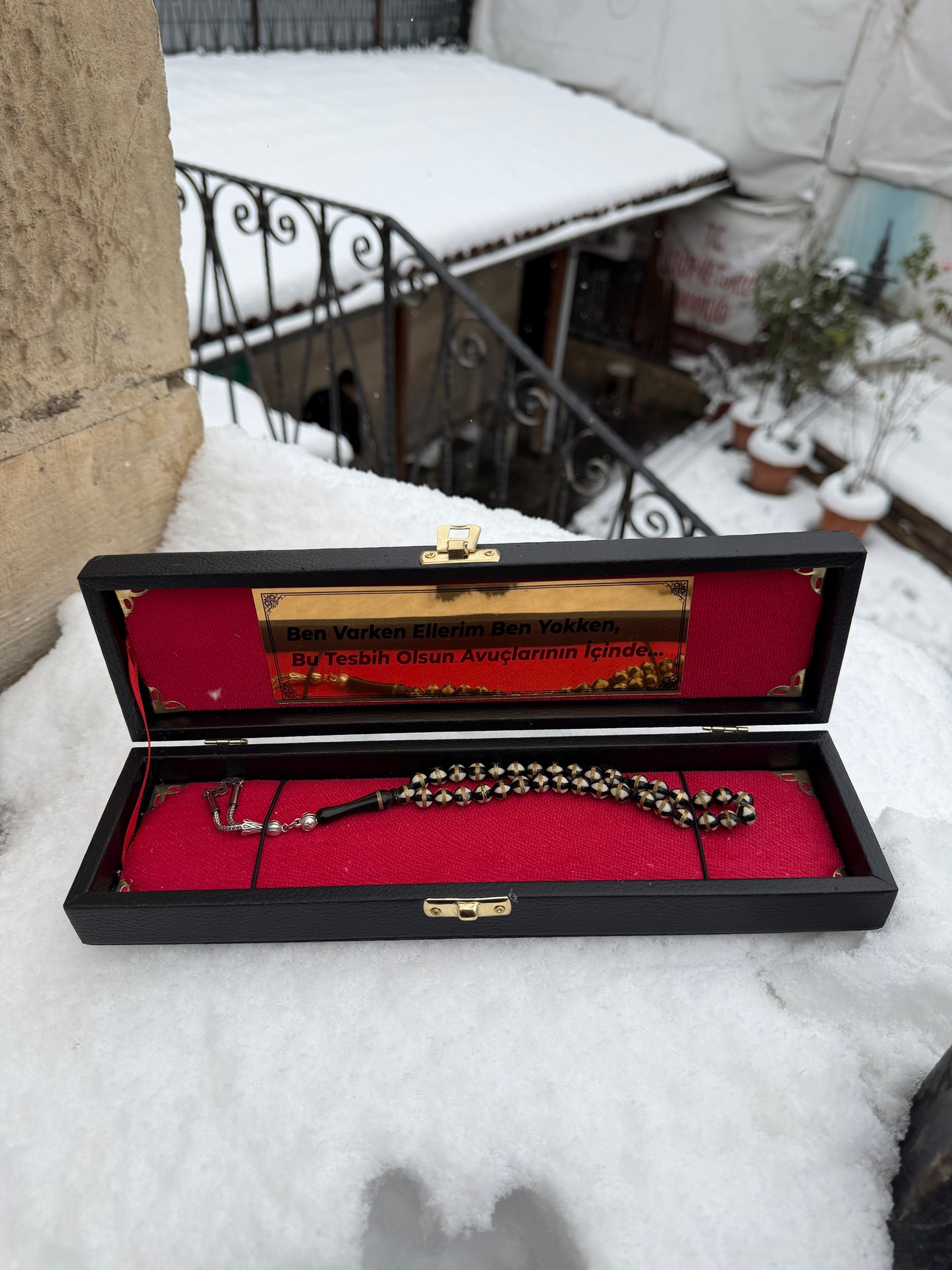 Özel Kutulu Kişiye Özel İsimli ve Harf Ucu Takılabilir Oltu Tesbih