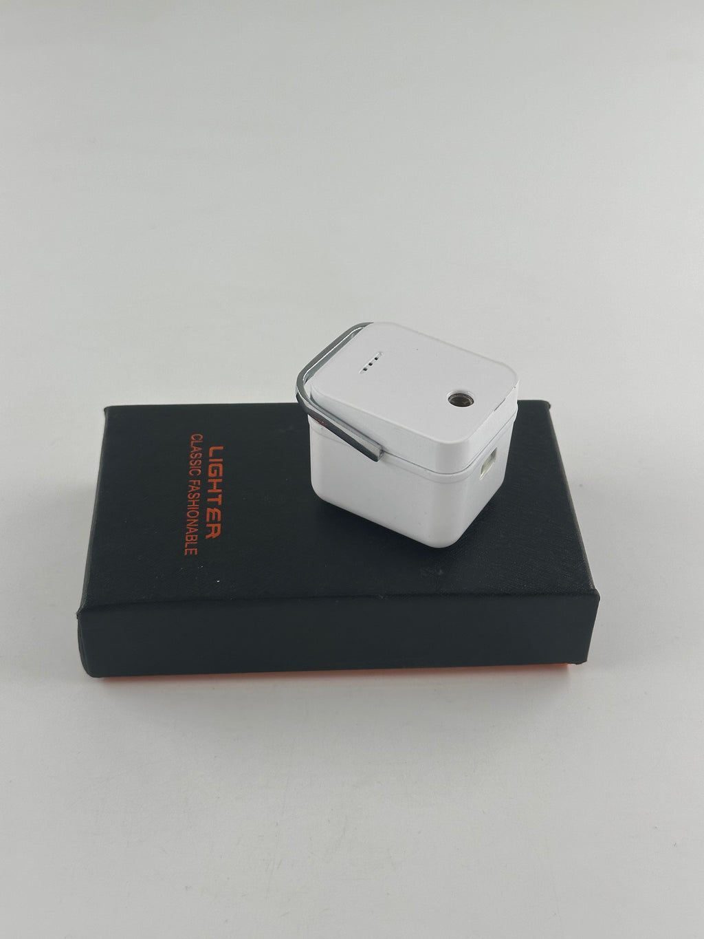 Mini Buzdolabı Şeklinde Gazlı Çakmak