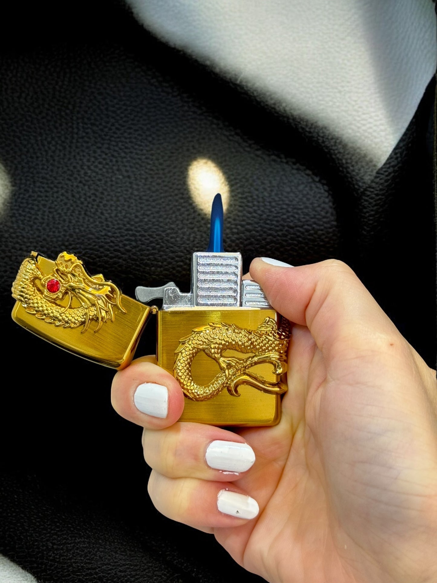 Ejderha Desenli Zippo Çakmak 4778