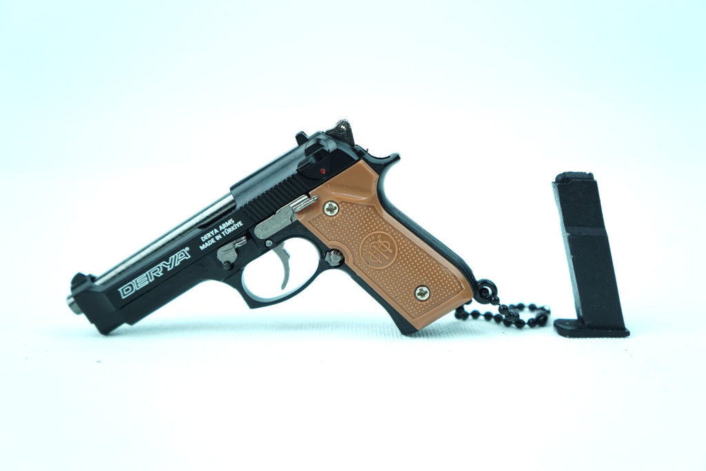 Beretta 9×19 Tabanca Gerçekçi Sökülebilir ve Kurulabilir Metal Anahtarlık