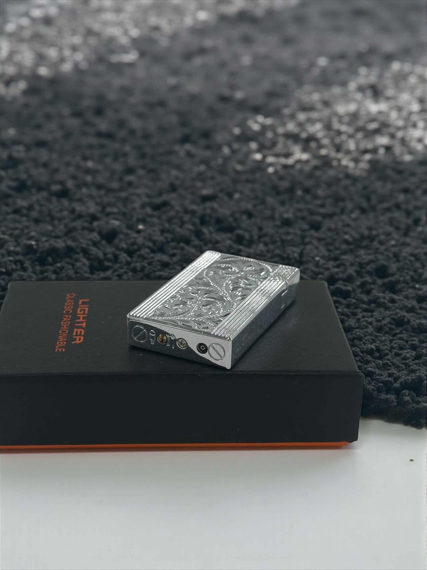 Lüx Kabartmalı Dupont Model Metal Çakmak