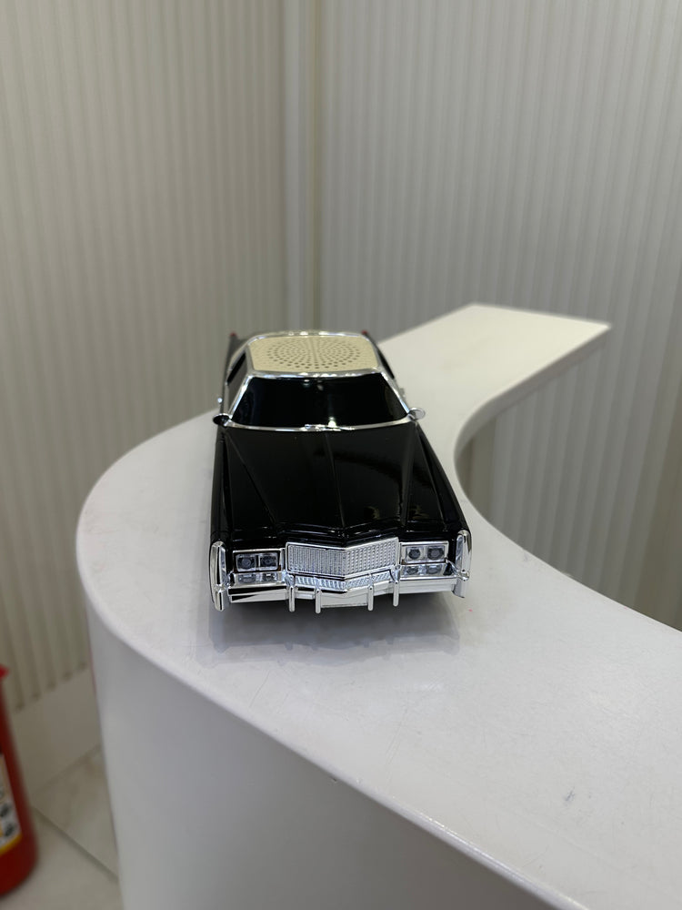 Cadillac Coupe Deville Eşref Tek Model Araba Radyo 1969-1975