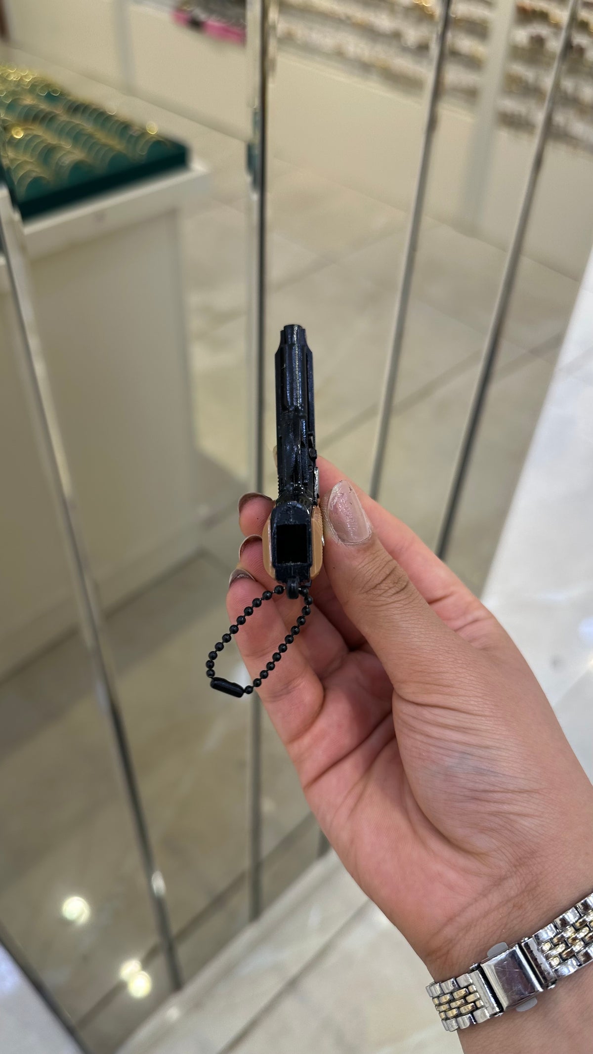 Beretta 9×19 Tabanca Gerçekçi Sökülebilir ve Kurulabilir Metal Anahtarlık