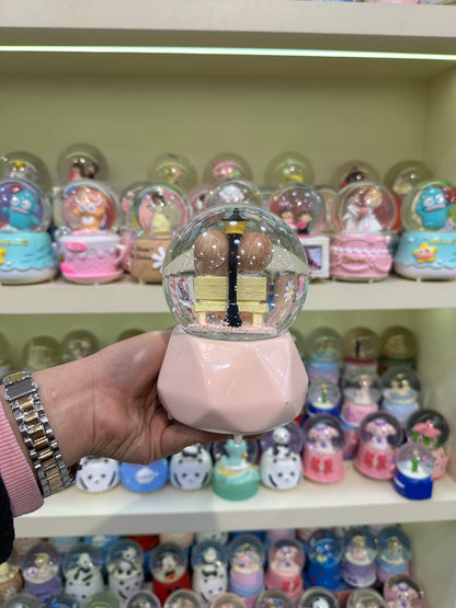 Büyük Boy Kar Küresi