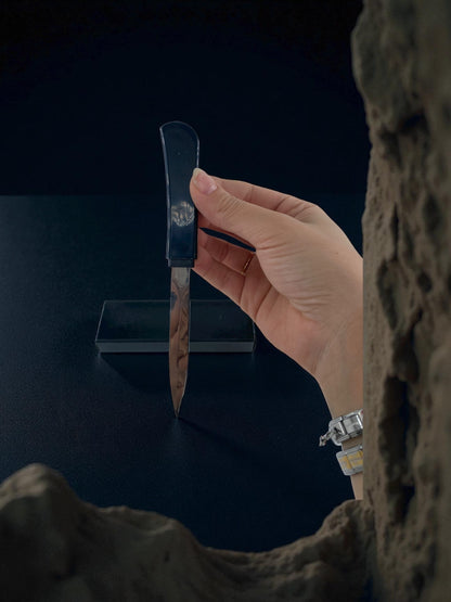 Tarak Görünümlü Gizli Bıçak – Kamufle Edilebilir Savunma Çakısı