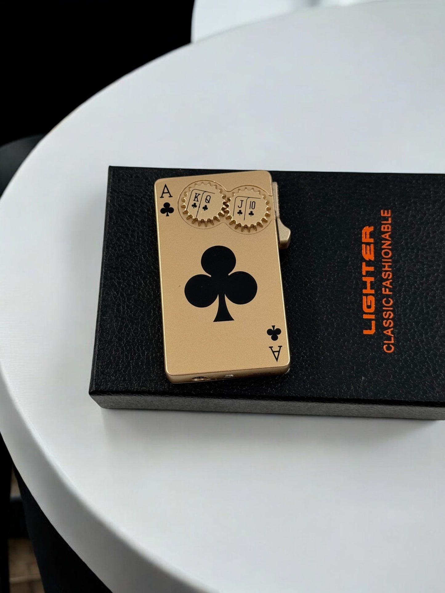 Pürmüzlü Poker Çakmak 4554