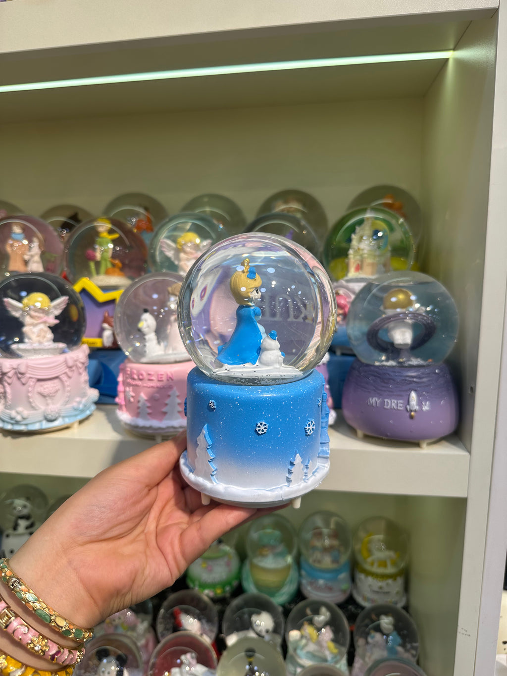 Disney Frozen Temalı Büyük Boy Kar Küresi (Mavi)