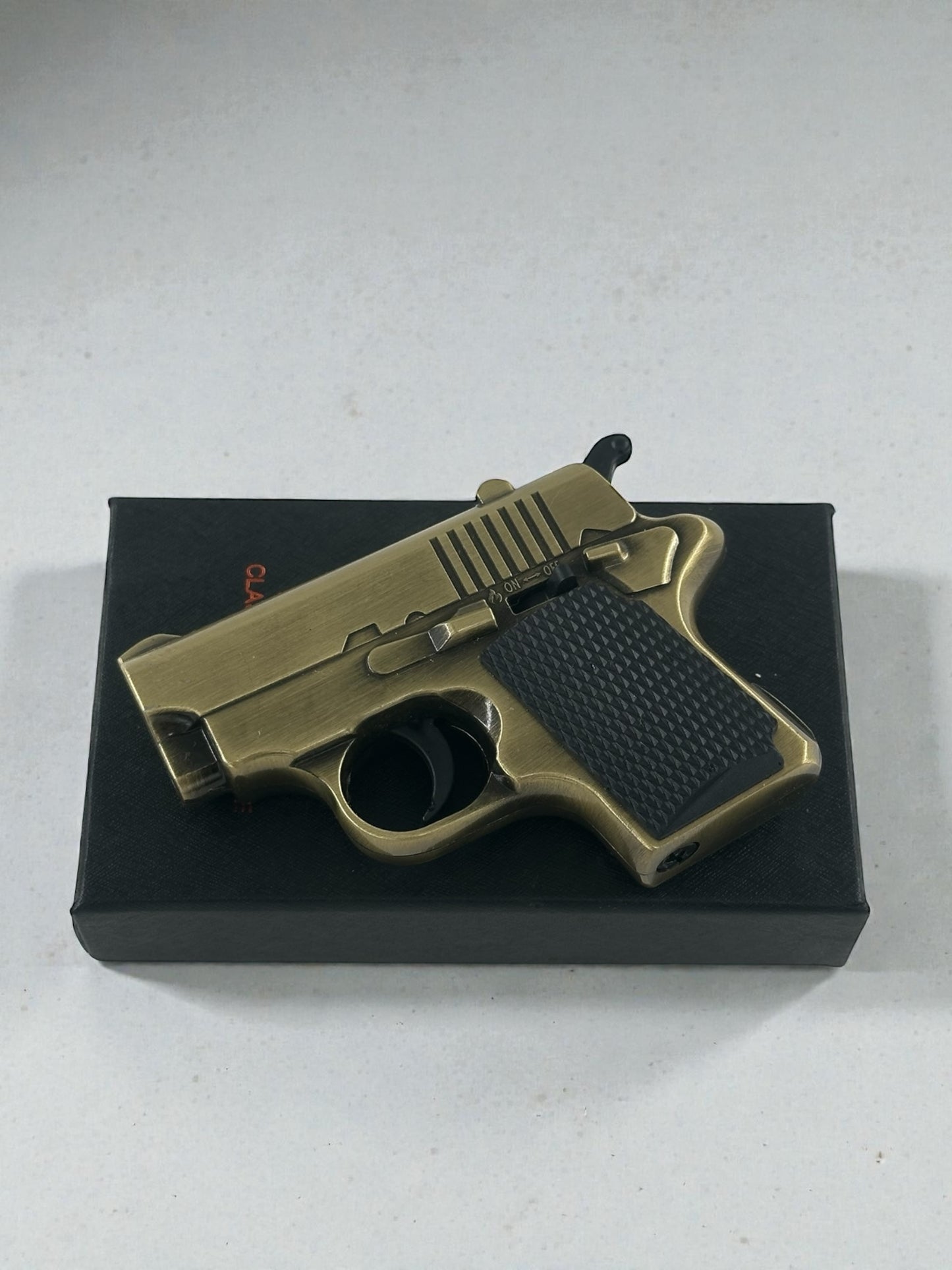 Tabanca Şeklinde Gazlı Çakmak