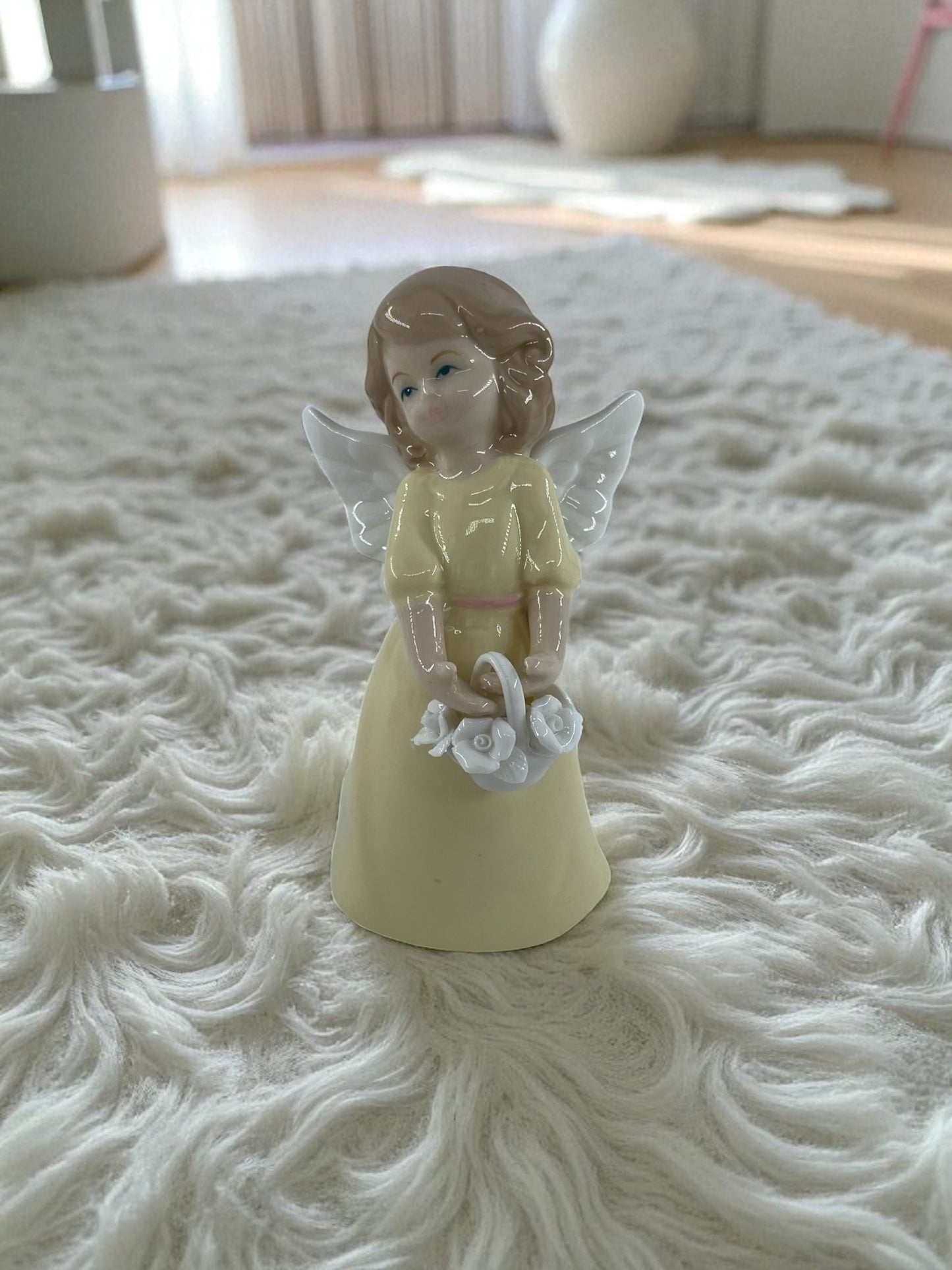 Porselen Melek Biblo Küçük