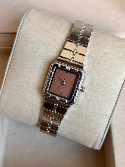 Kişiye Özel Kordonuna İsim Yazılır Kadın Saat Kahve Gümüş