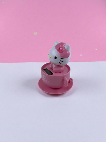Hello Kitty Güneş Enerjili Sallanan Figür