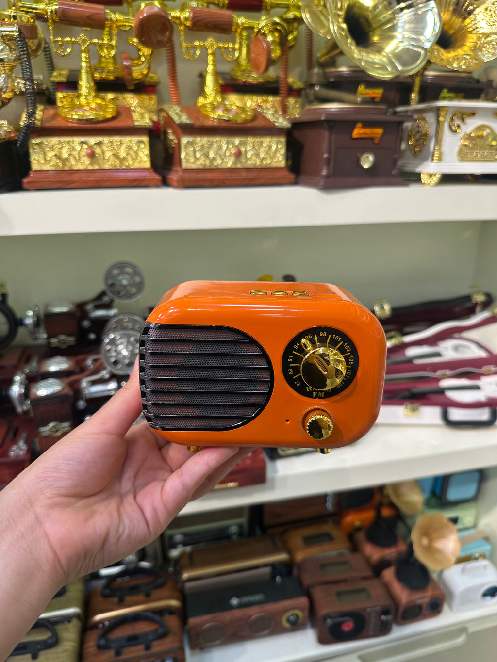 Nostaljik Bluetooth Bağlantılı Radyo